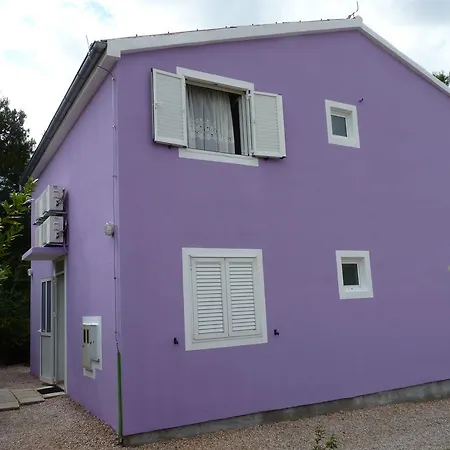 דירה Lavanda *